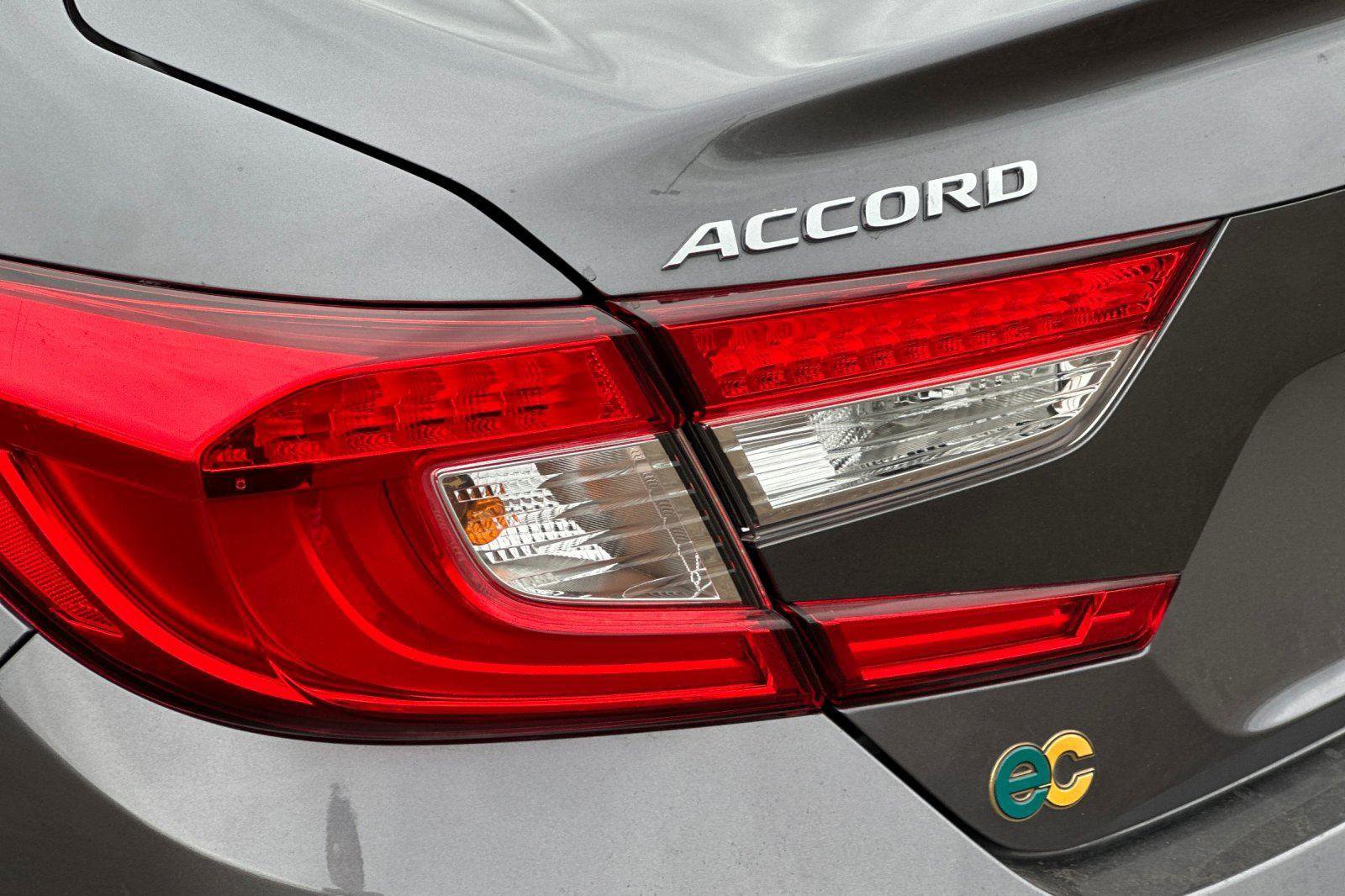 Used 2021 Honda Accord EX-L image 31