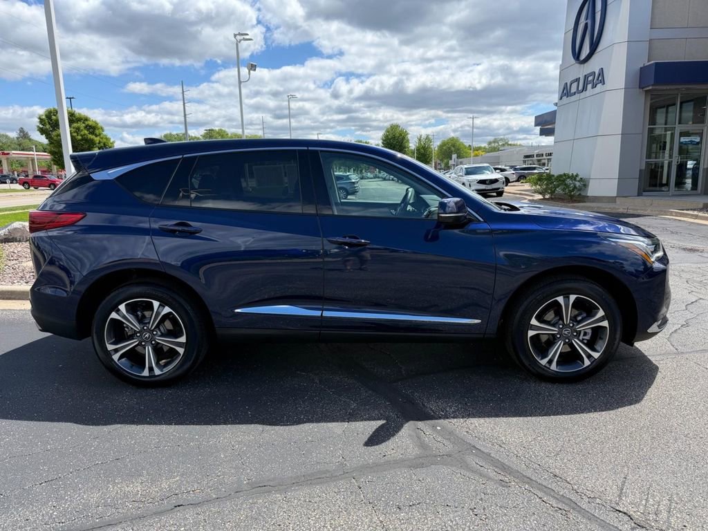 Certified 2024 Acura RDX SH-AWD w/ Advance Package image 2