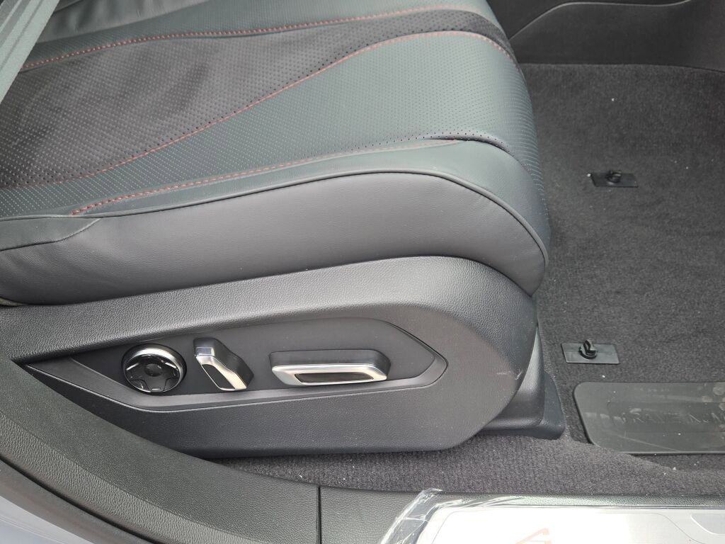 New 2026 Acura RDX A-Spec image 8