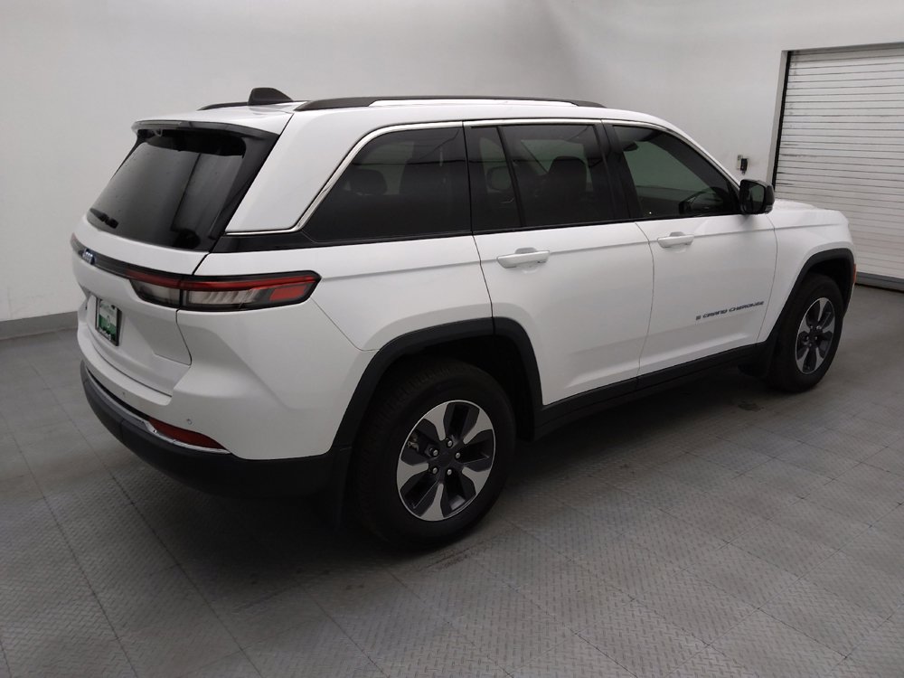 Used 2022 Jeep Grand Cherokee Limited 4xe w/ Luxury Tech Group II AWD/4WD image 10