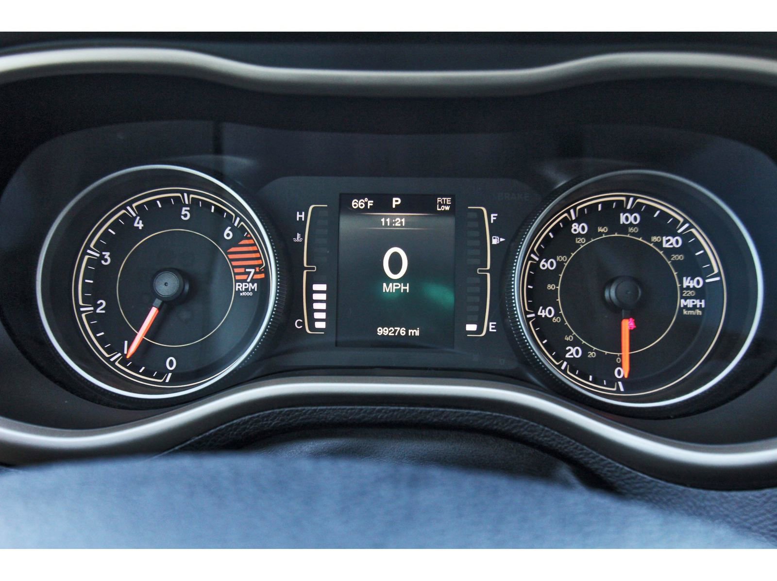 Used 2016 Jeep Cherokee Sport image 16