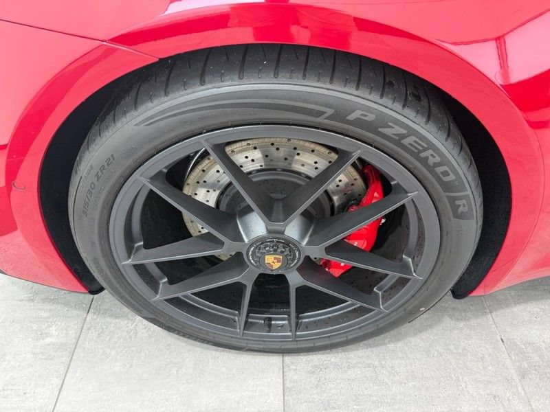 Certified 2026 Porsche 911 Targa 4 GTS AWD/4WD image 8