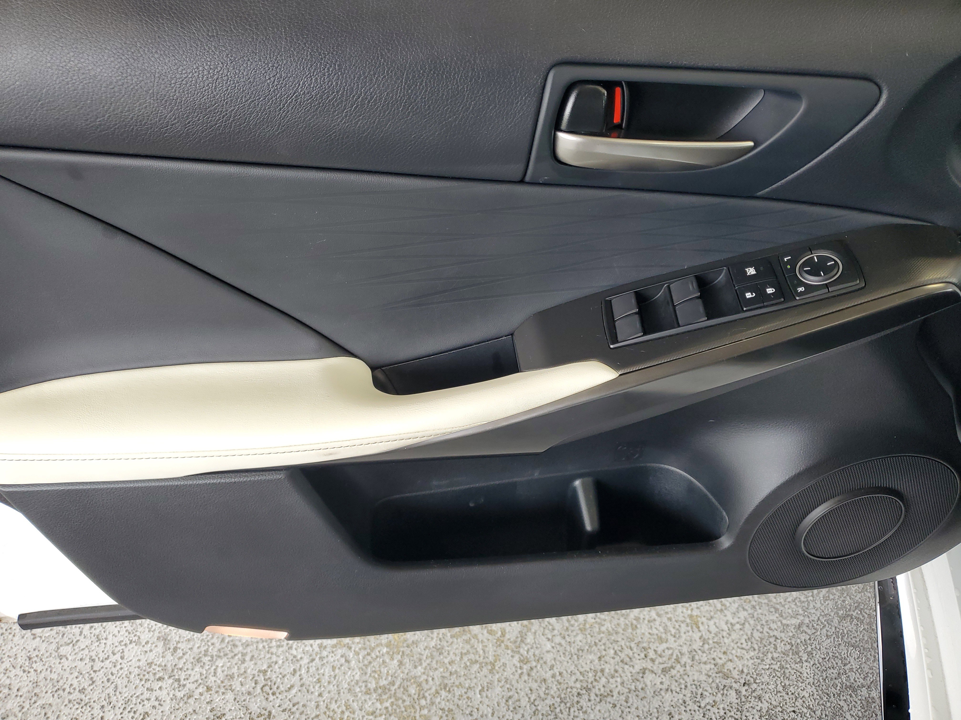 Used 2022 Lexus IS 350 F Sport w/ Accessory Package RWD image 14