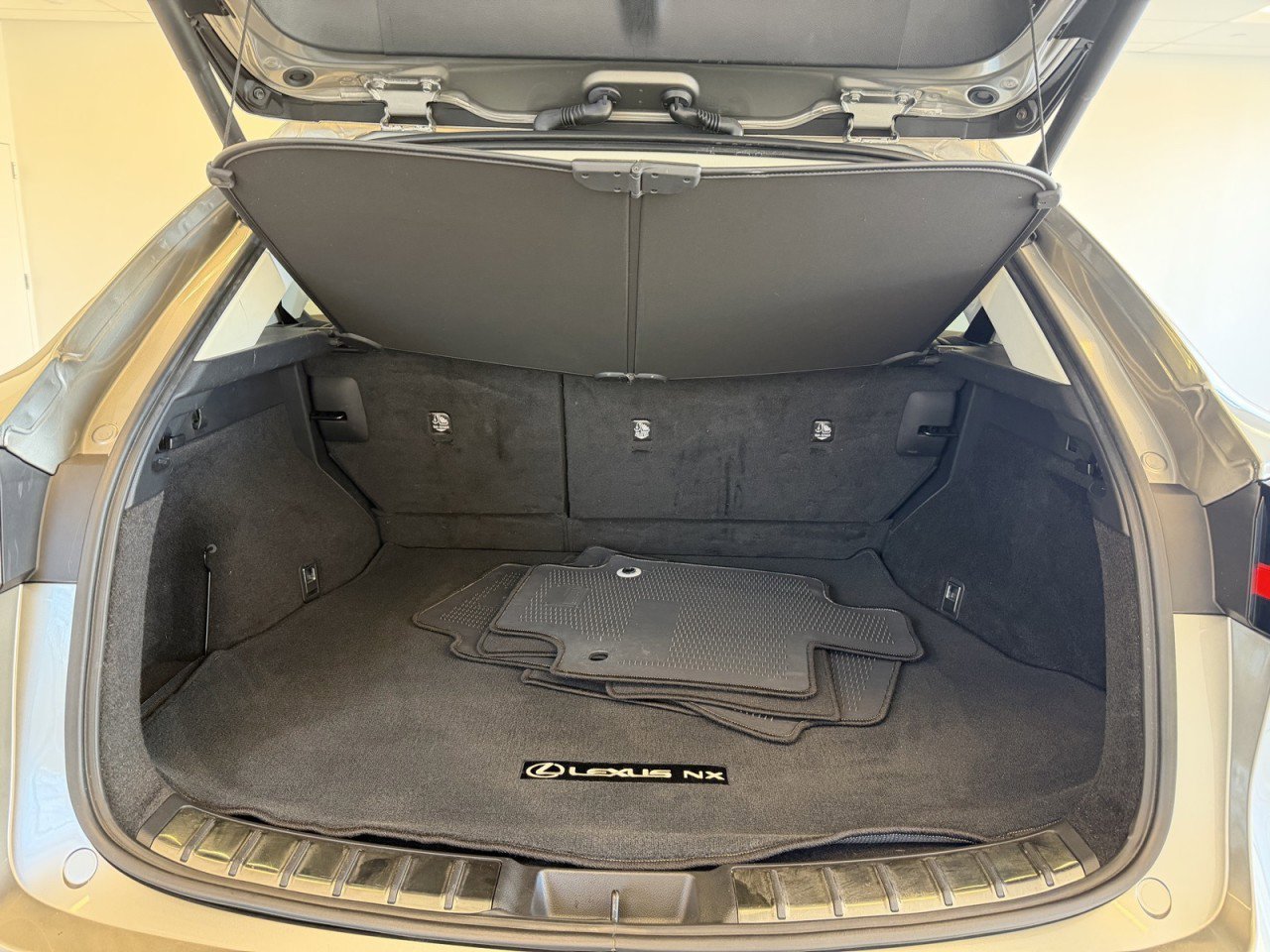 Used 2023 Lexus NX 350 AWD image 41