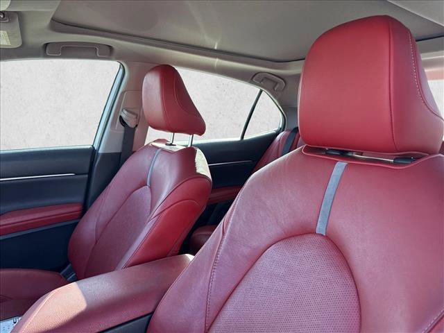 Used 2020 Toyota Camry XSE FWD image 12