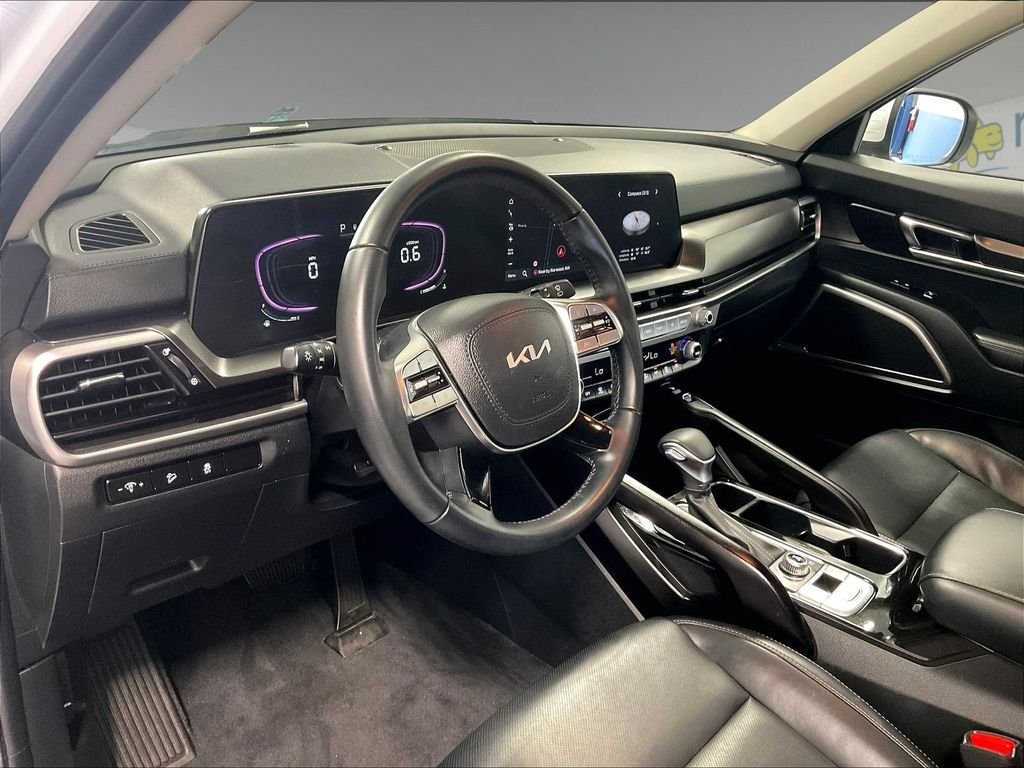 Used 2024 Kia Telluride S AWD/4WD image 8