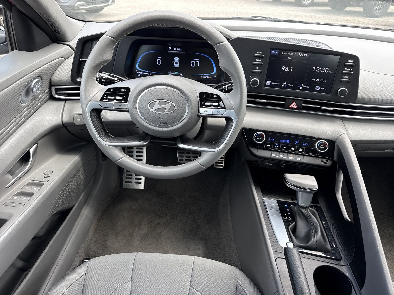 Certified 2026 Hyundai Elantra Sport FWD image 15