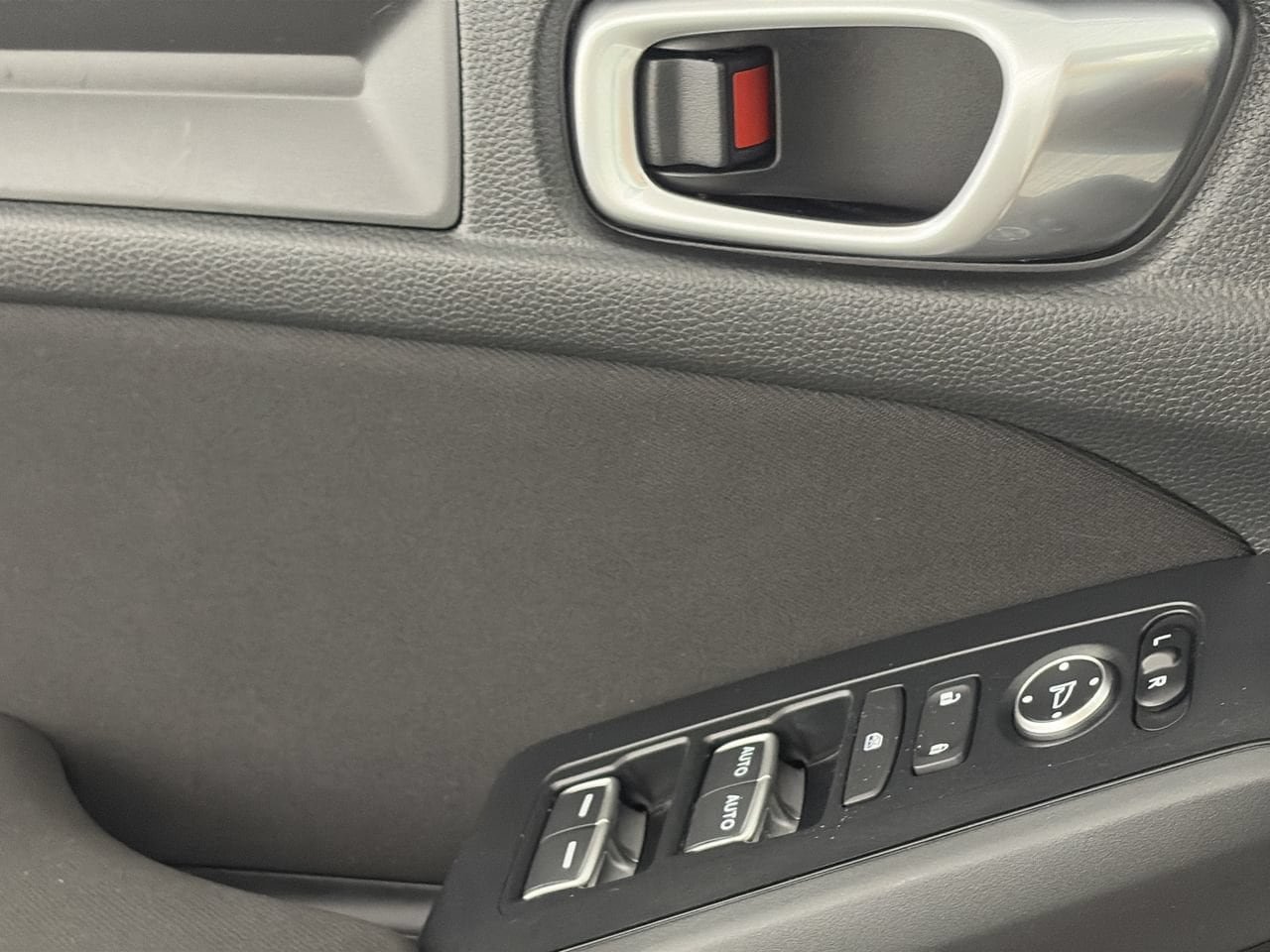 Used 2023 Honda Civic LX image 16