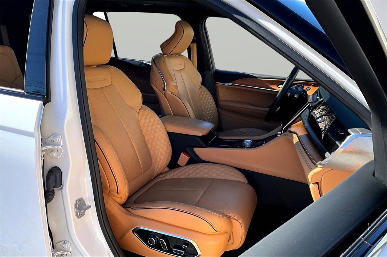 Certified 2023 Jeep Grand Cherokee L Summit image 23