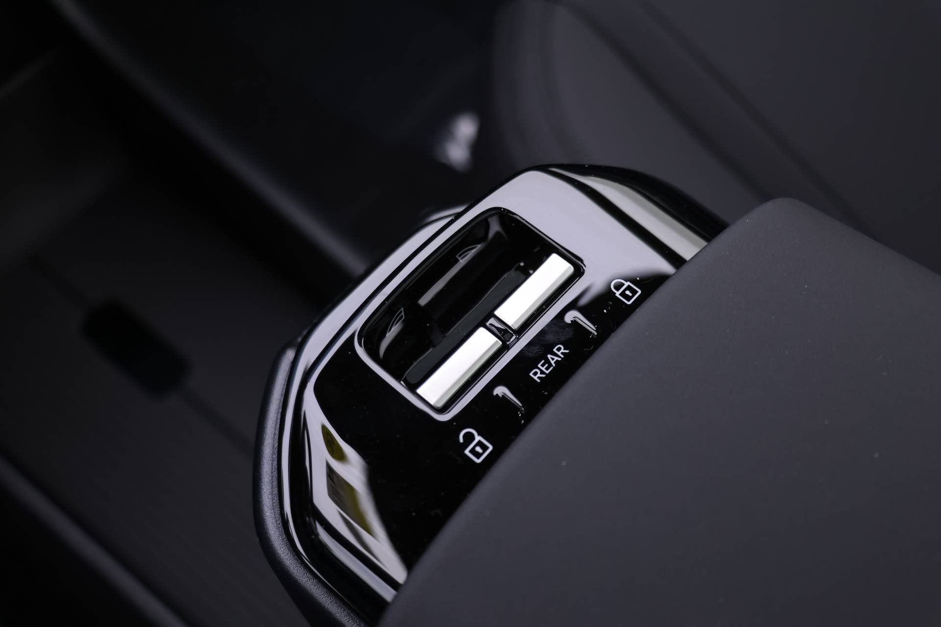 New 2026 Volvo EX30 Plus image 10