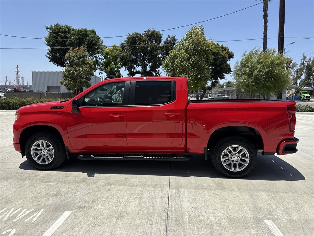 Used 2023 Chevrolet Silverado 1500 RST w/ Z71 Off-Road Package image 6