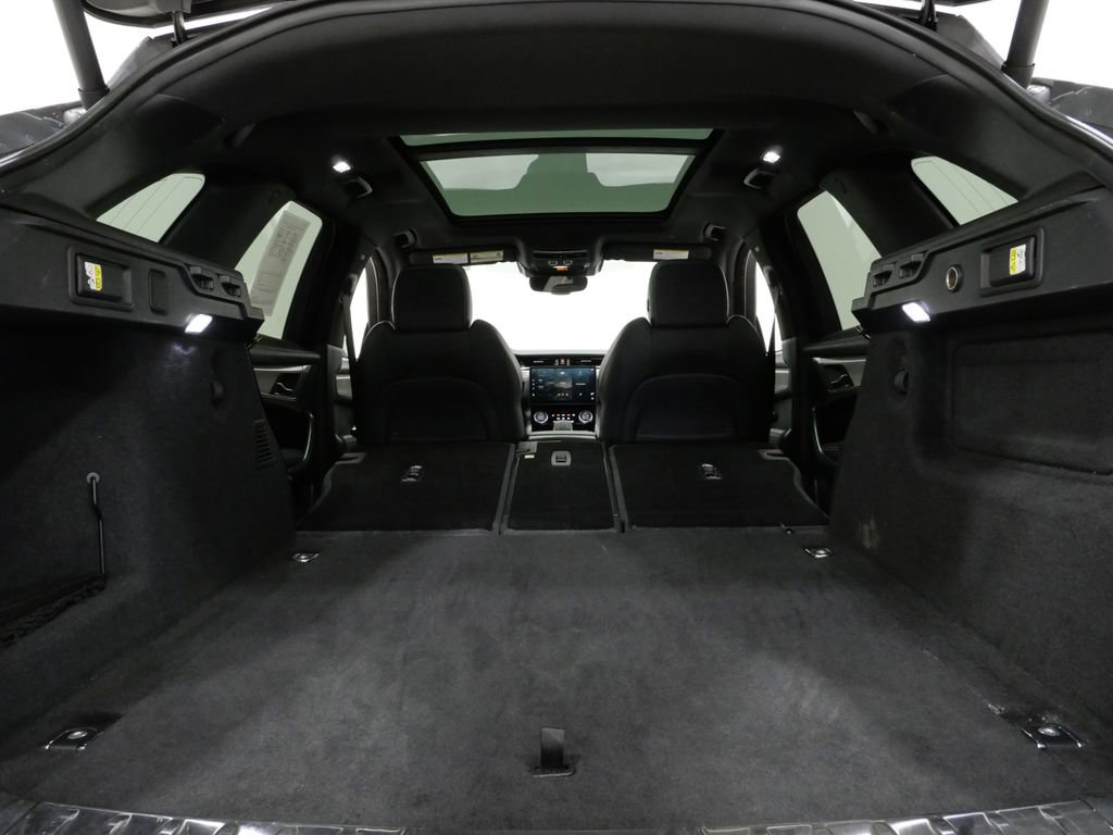 Used 2024 Jaguar F-PACE R-Dynamic S image 28