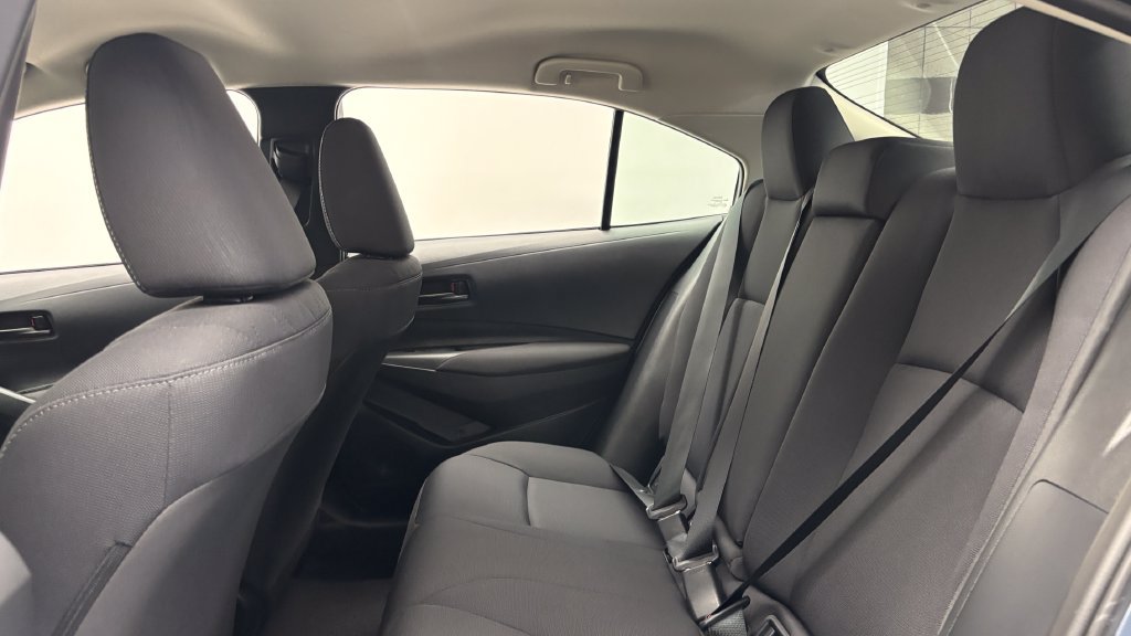 Used 2026 Toyota Corolla LE w/ LE Premium Package FWD image 29