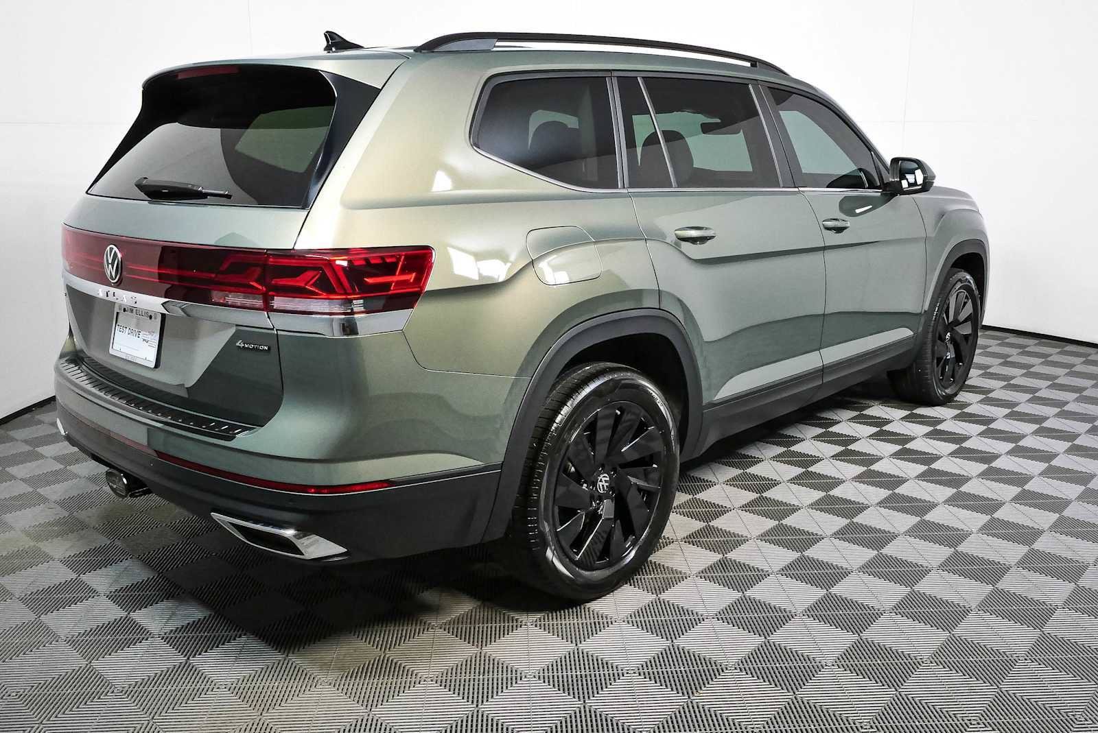 New 2026 Volkswagen Atlas SE AWD/4WD image 5