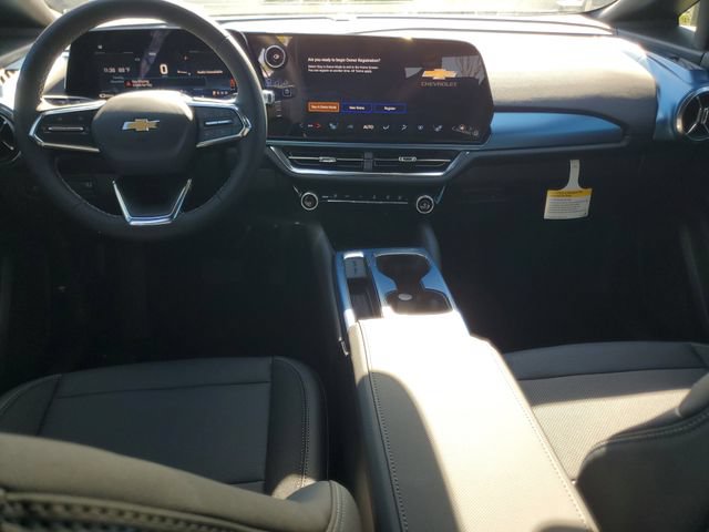 New 2026 Chevrolet Equinox EV LT AWD/4WD image 7