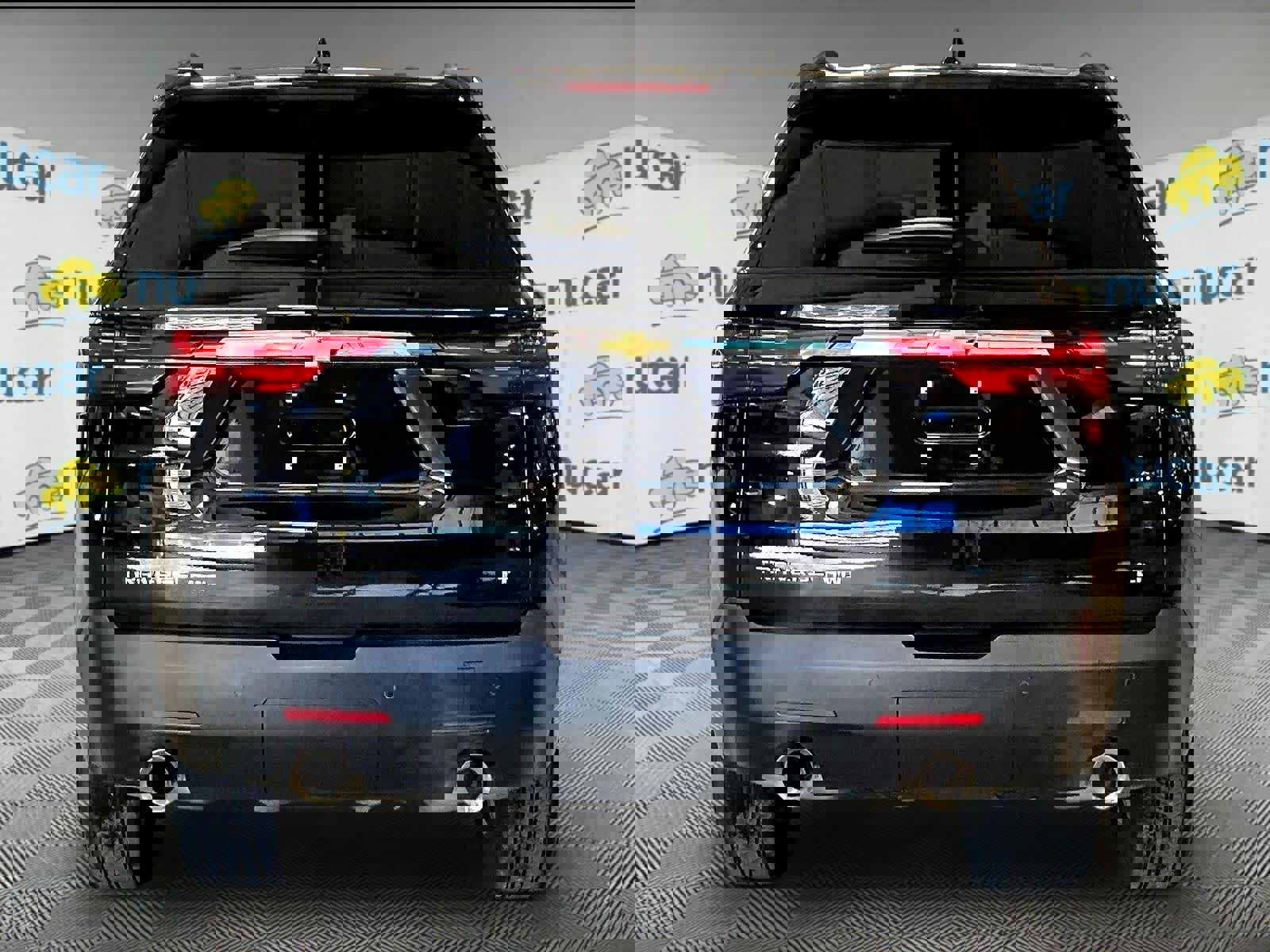 Used 2022 Chevrolet Traverse LT image 5