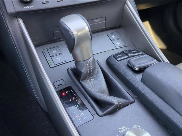 Used 2016 Lexus IS 200t w/ Navigation System Package RWD image 10