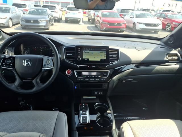 Certified 2023 Honda Passport Elite image 18