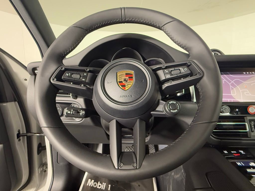 New 2026 Porsche Macan Turbo image 36