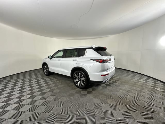 New 2026 Mitsubishi Outlander SE AWD/4WD image 10