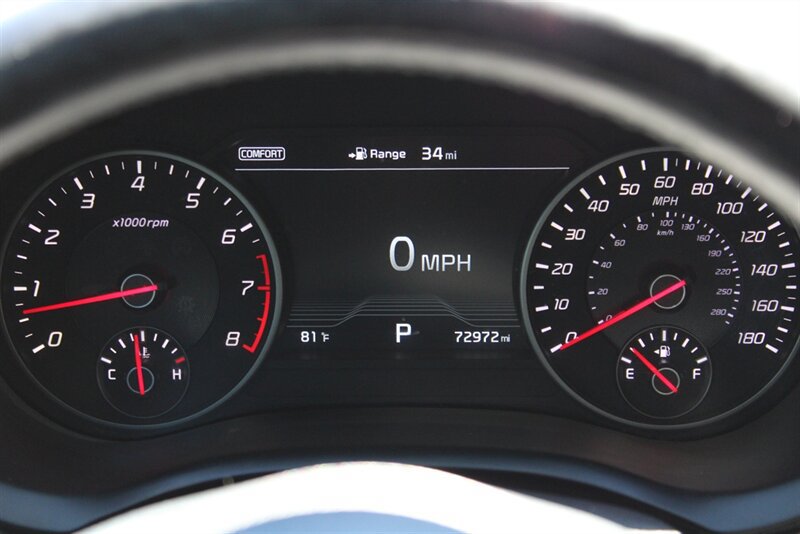 Used 2018 Kia Stinger GT2 AWD/4WD image 24
