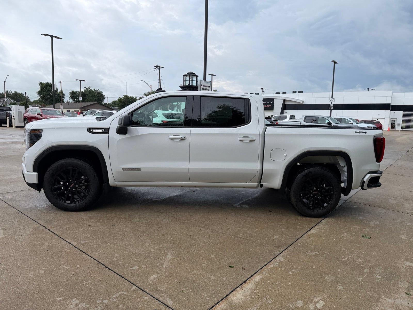 New 2026 GMC Sierra 1500 Elevation AWD/4WD image 5