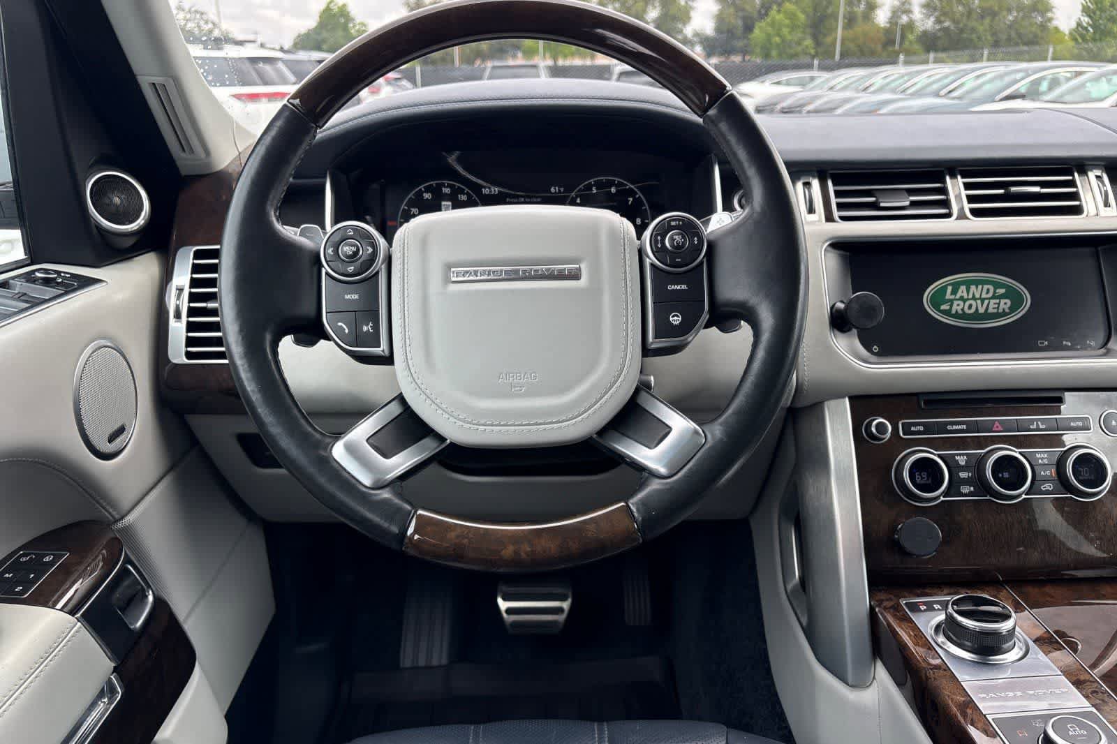 Used 2017 Land Rover Range Rover Autobiography AWD/4WD image 16
