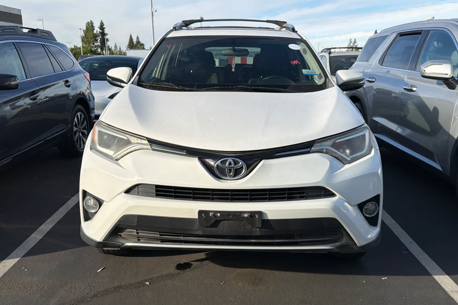 Used 2016 Toyota RAV4 XLE FWD image 6