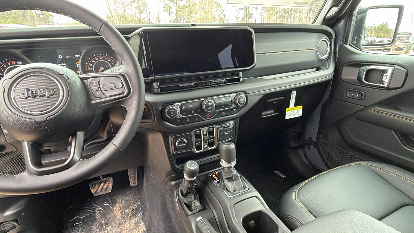 New 2026 Jeep Gladiator Sport AWD/4WD image 27