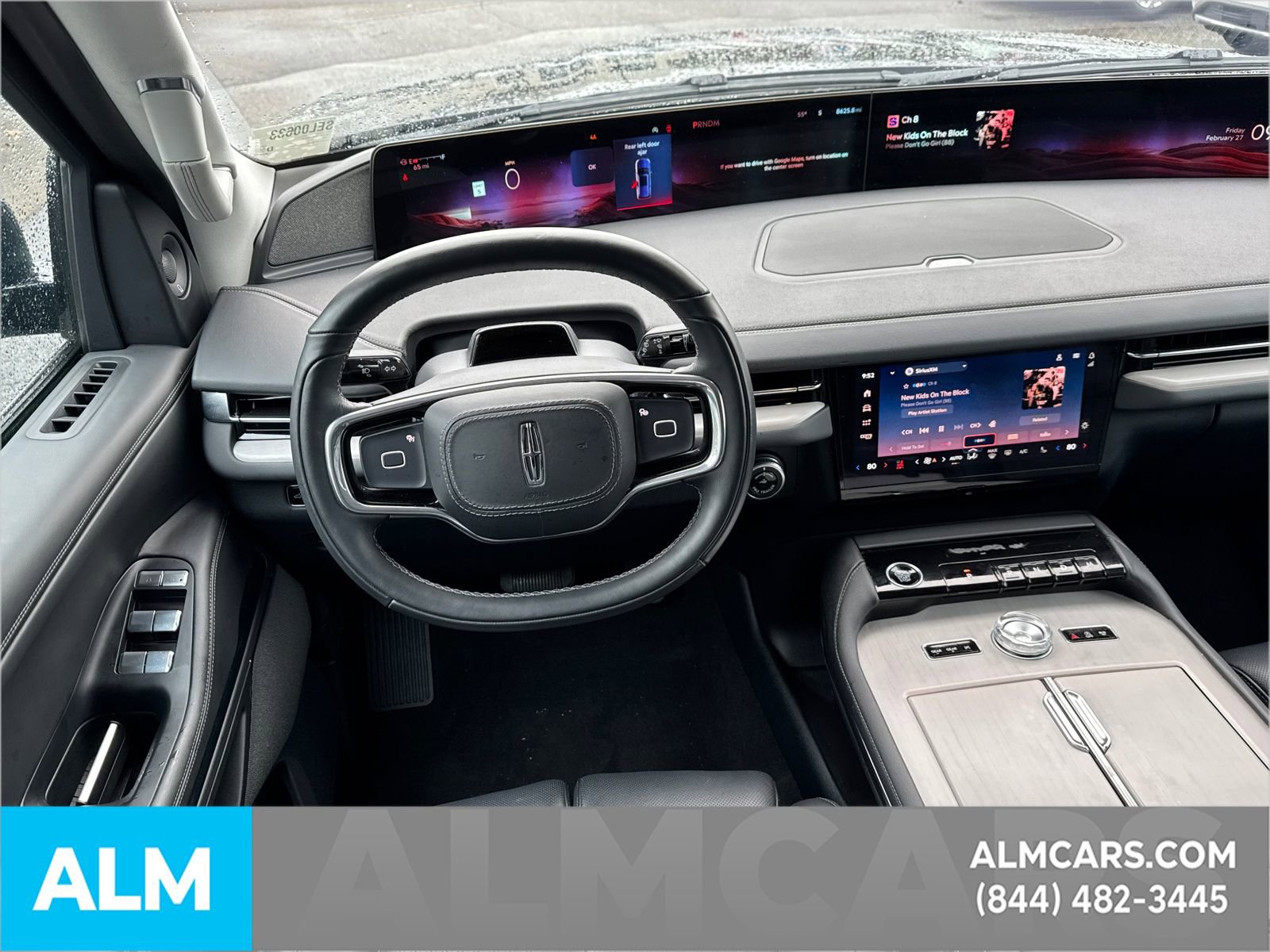 Used 2025 Lincoln Navigator L Reserve AWD/4WD image 30
