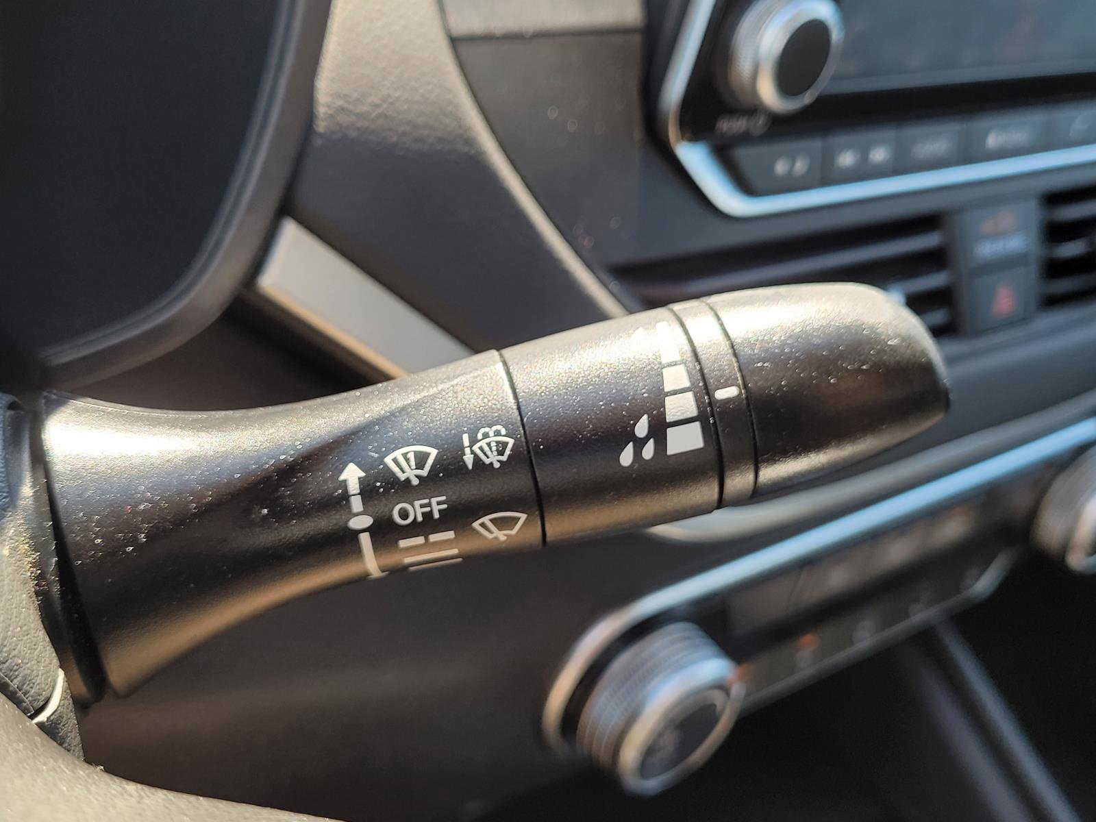 Used 2022 Nissan Altima 2.5 SV FWD image 30