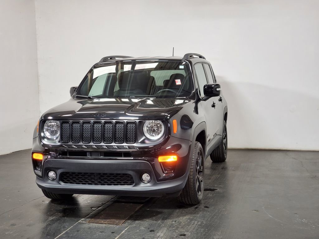 Used 2022 Jeep Renegade Altitude image 4