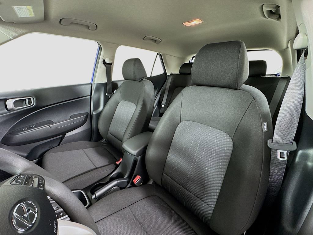 New 2026 Hyundai Venue SE image 19