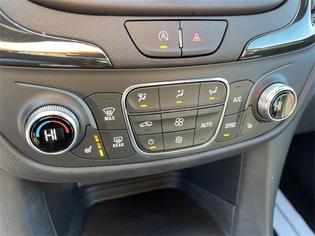 Used 2023 Chevrolet Equinox RS image 18