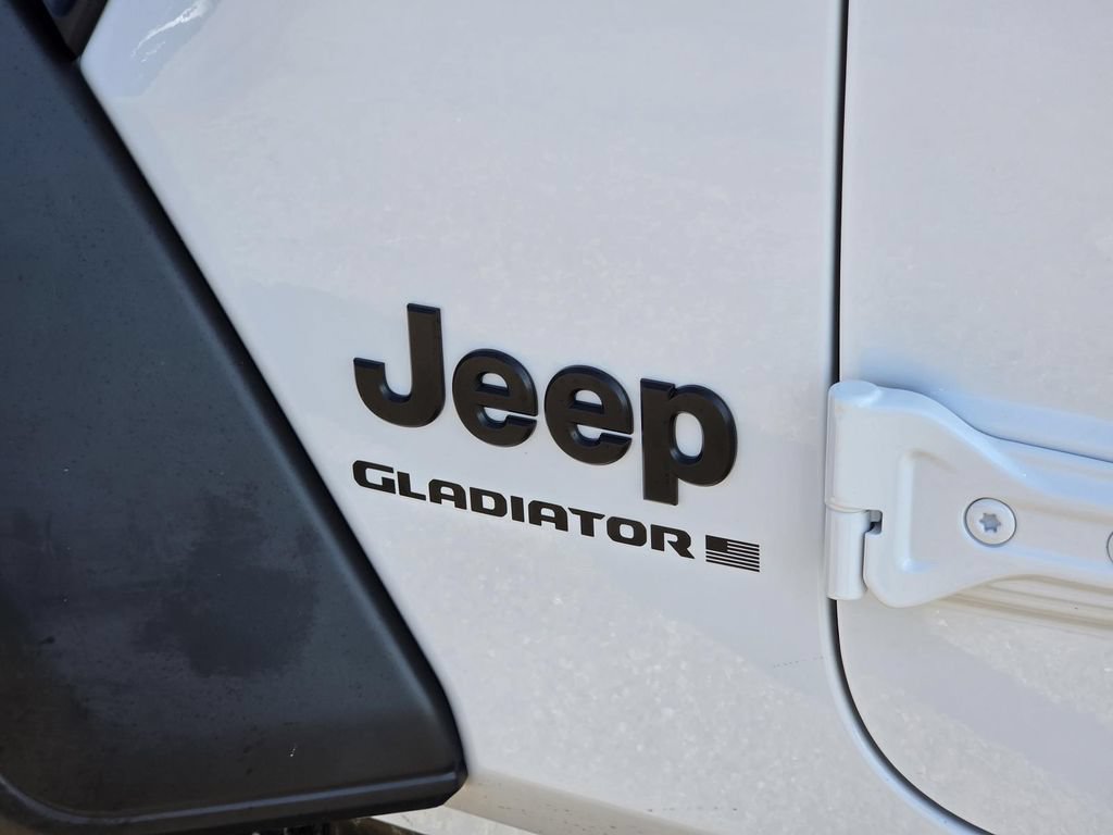 New 2026 Jeep Gladiator Sport AWD/4WD image 6