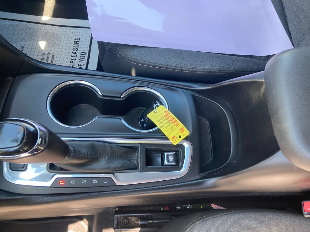 Used 2018 Chevrolet Equinox LT AWD/4WD image 30