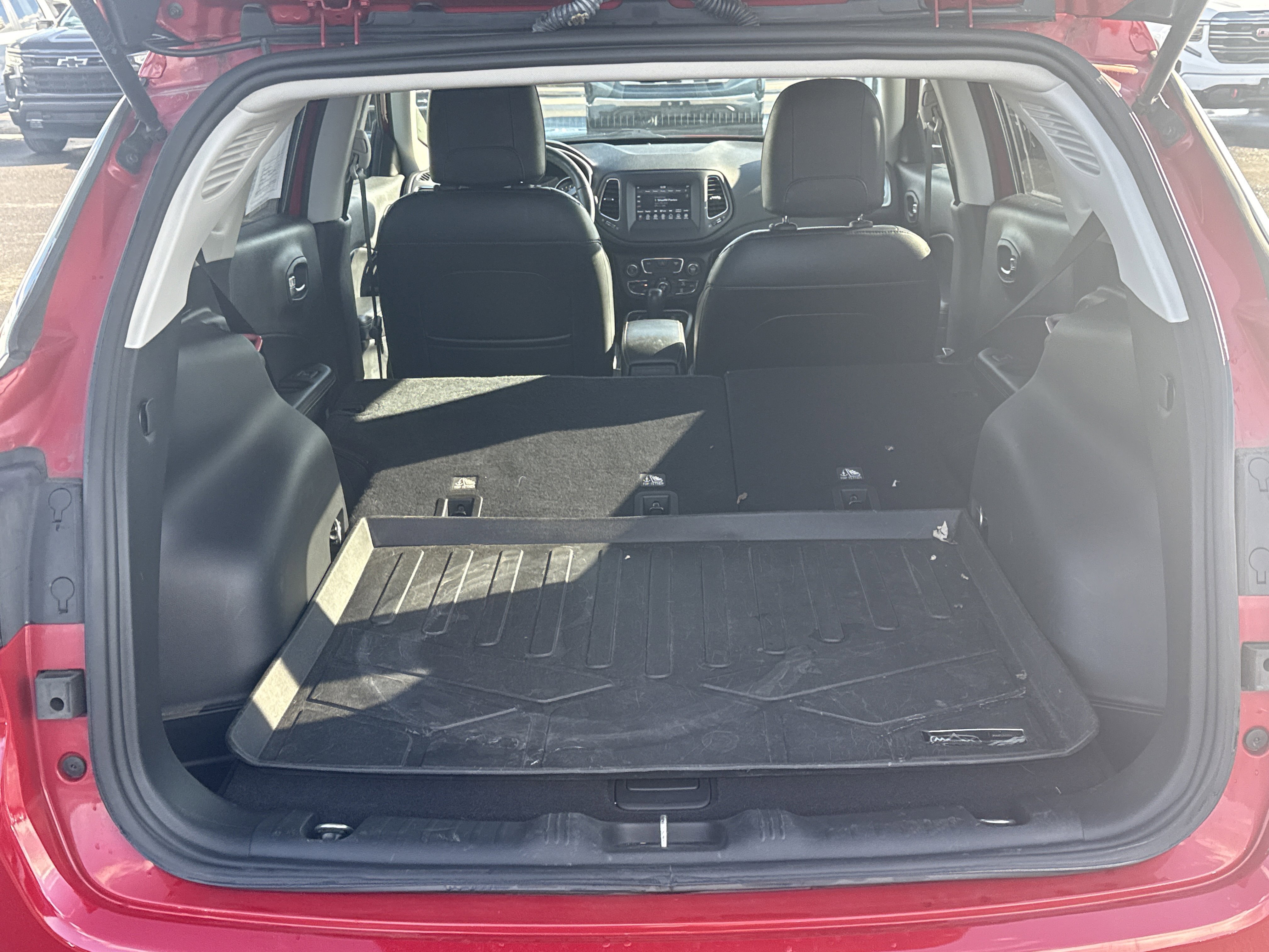 Used 2019 Jeep Compass Latitude image 5