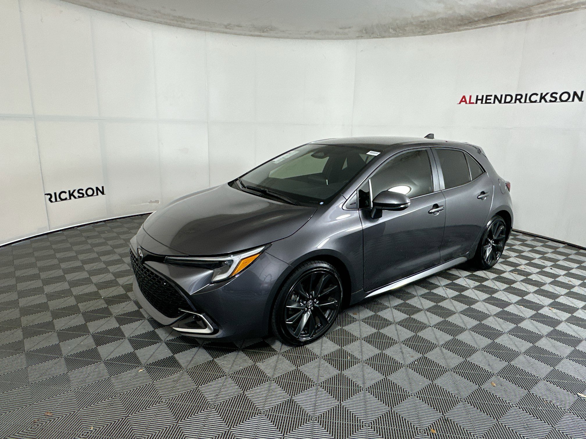 Used 2025 Toyota Corolla XSE image 7