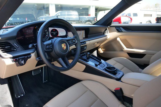 Used 2021 Porsche 911 Carrera image 2