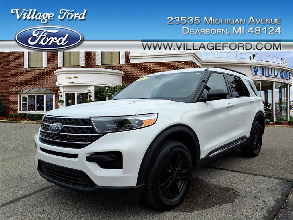 Certified 2023 Ford Explorer XLT w/ Class IV Trailer Tow Package image 1