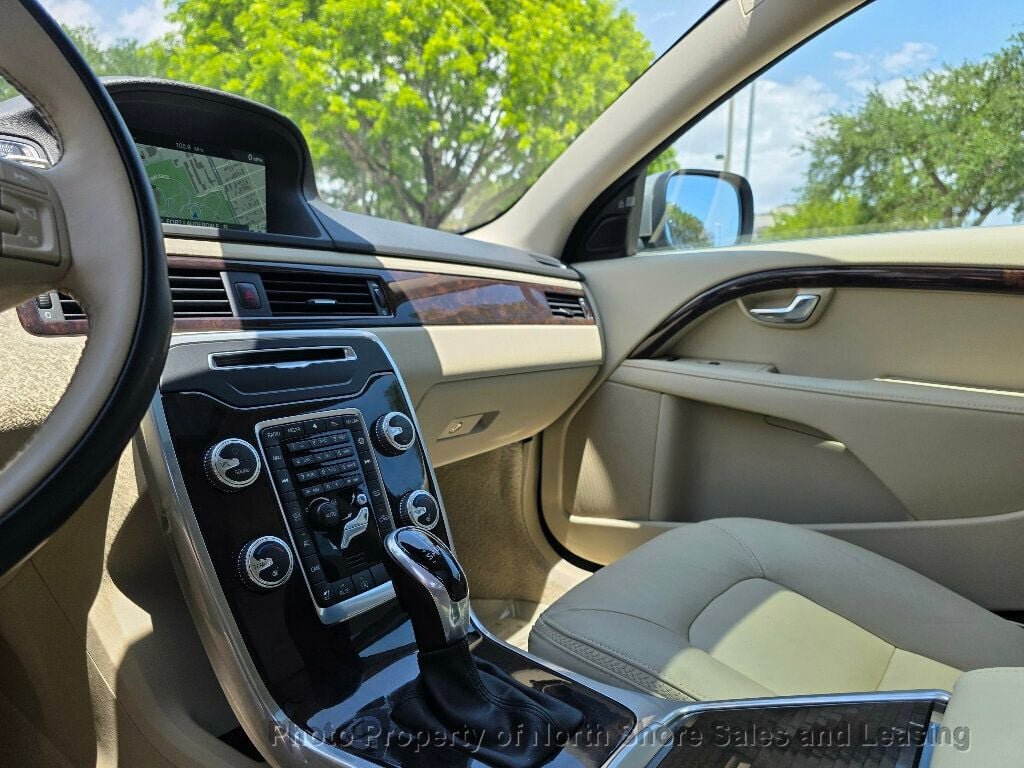 Used 2015 Volvo XC70 T5 Premier w/ Proximity Package FWD image 64