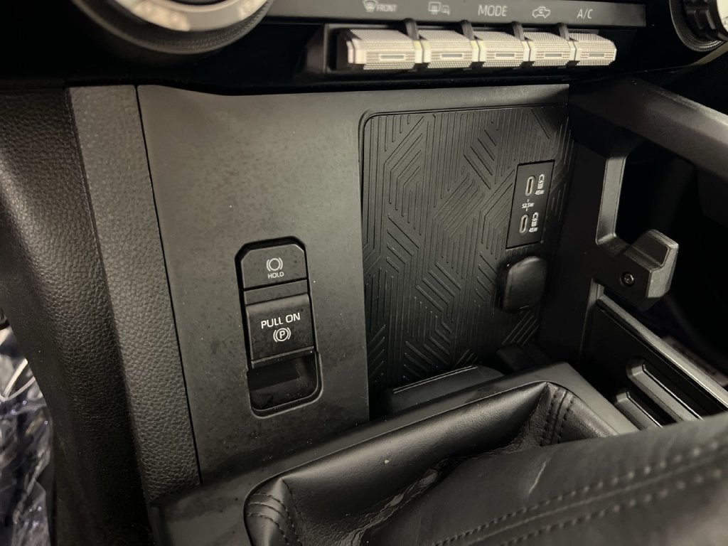 Used 2024 Toyota Tacoma TRD Off-Road AWD/4WD image 33