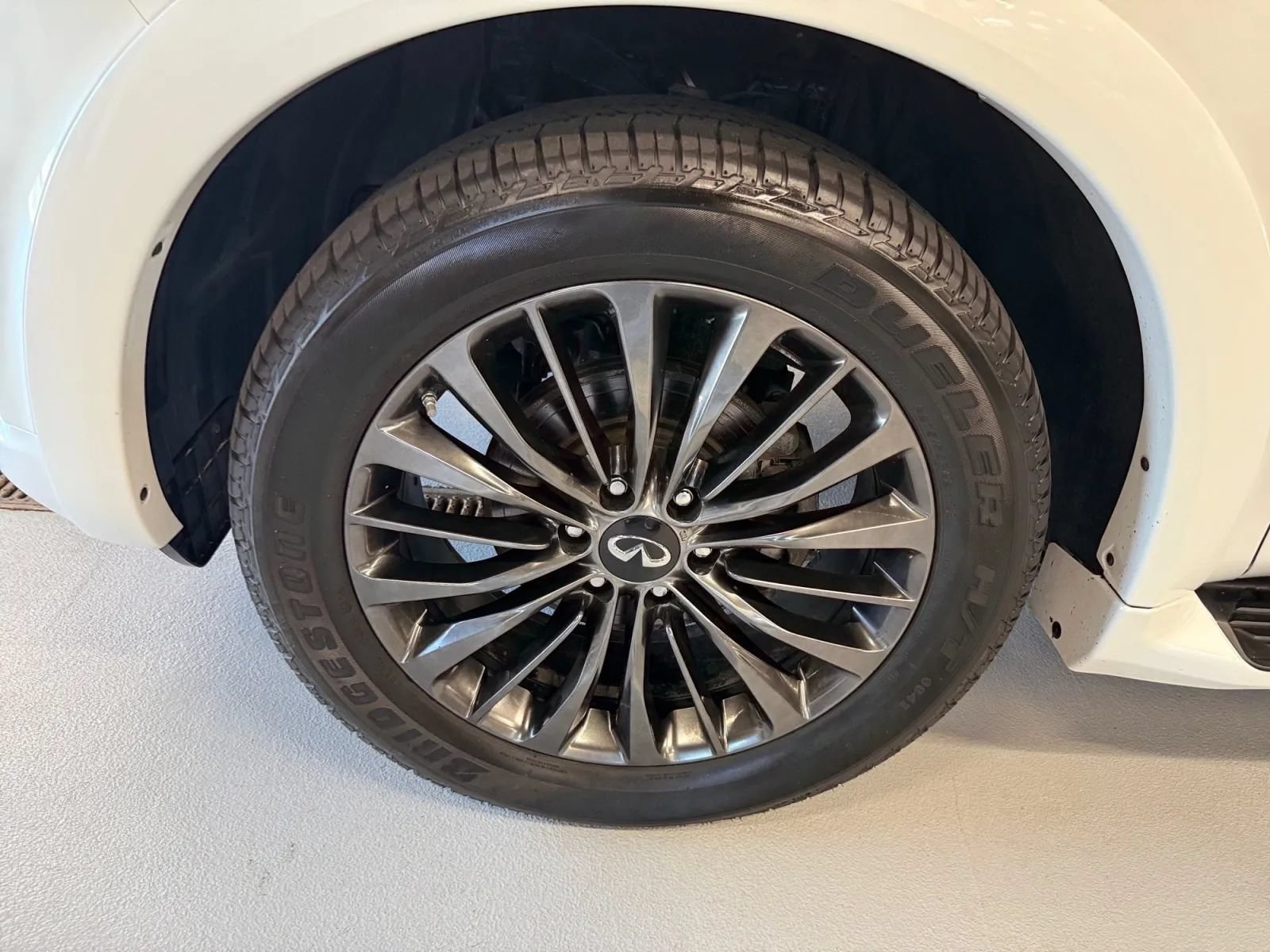 Used 2021 INFINITI QX80 Premium Select w/ All-Season Package AWD/4WD image 41