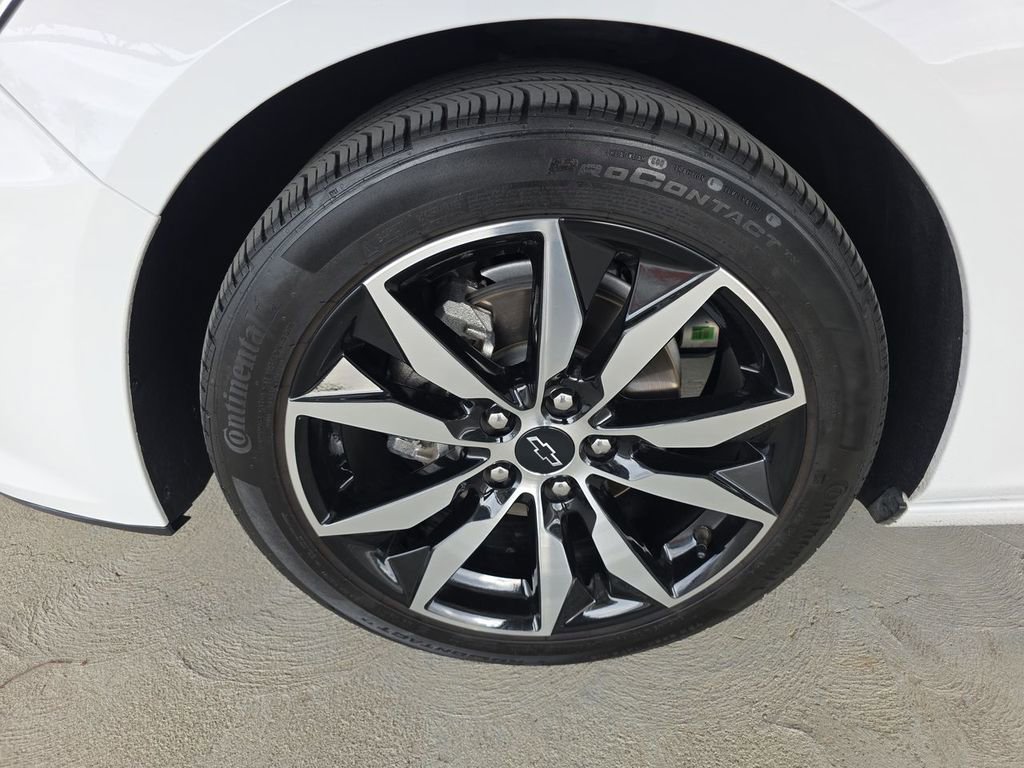 Used 2025 Chevrolet Malibu RS image 34