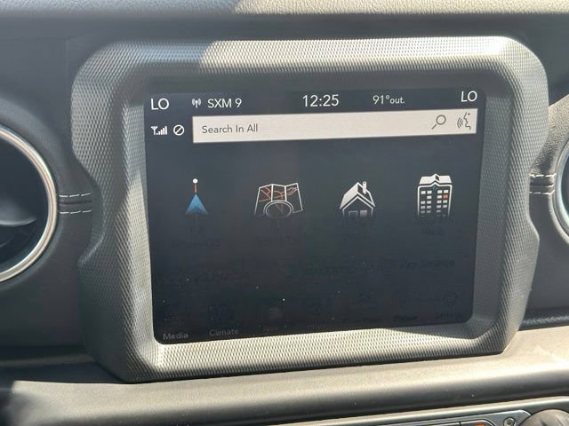 Used 2021 Jeep Gladiator Overland w/ Uconnect 4C Nav & Sound Group AWD/4WD image 22