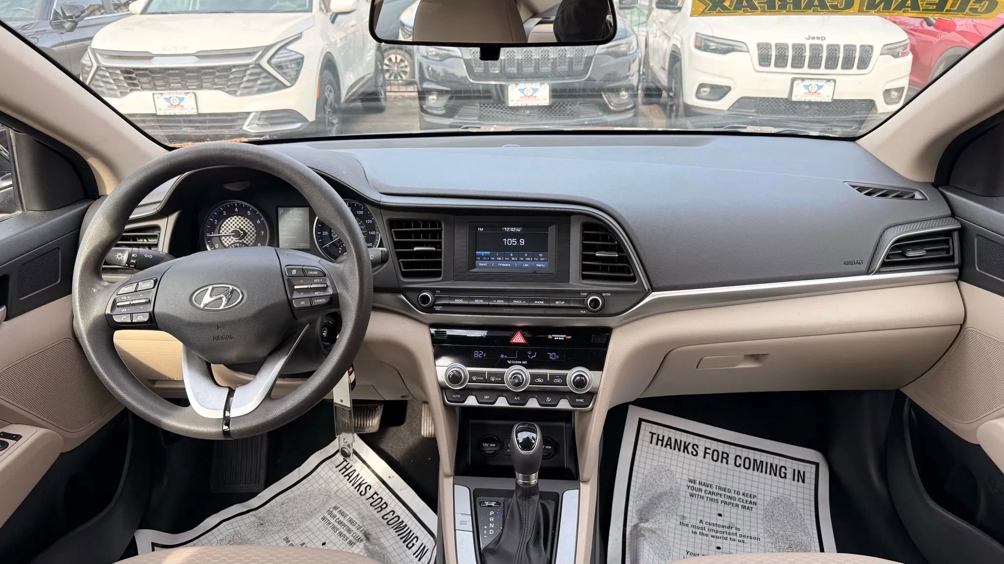 Used 2020 Hyundai Elantra SE image 20