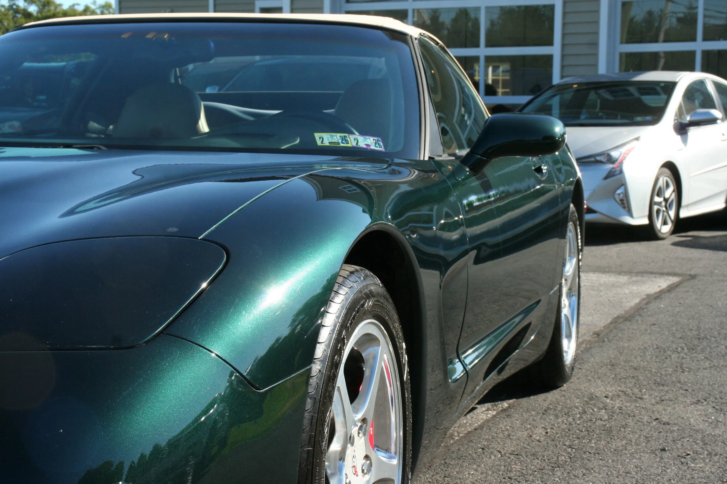 Used 2001 Chevrolet Corvette Convertible w/ Preferred Equipment Group2 image 19
