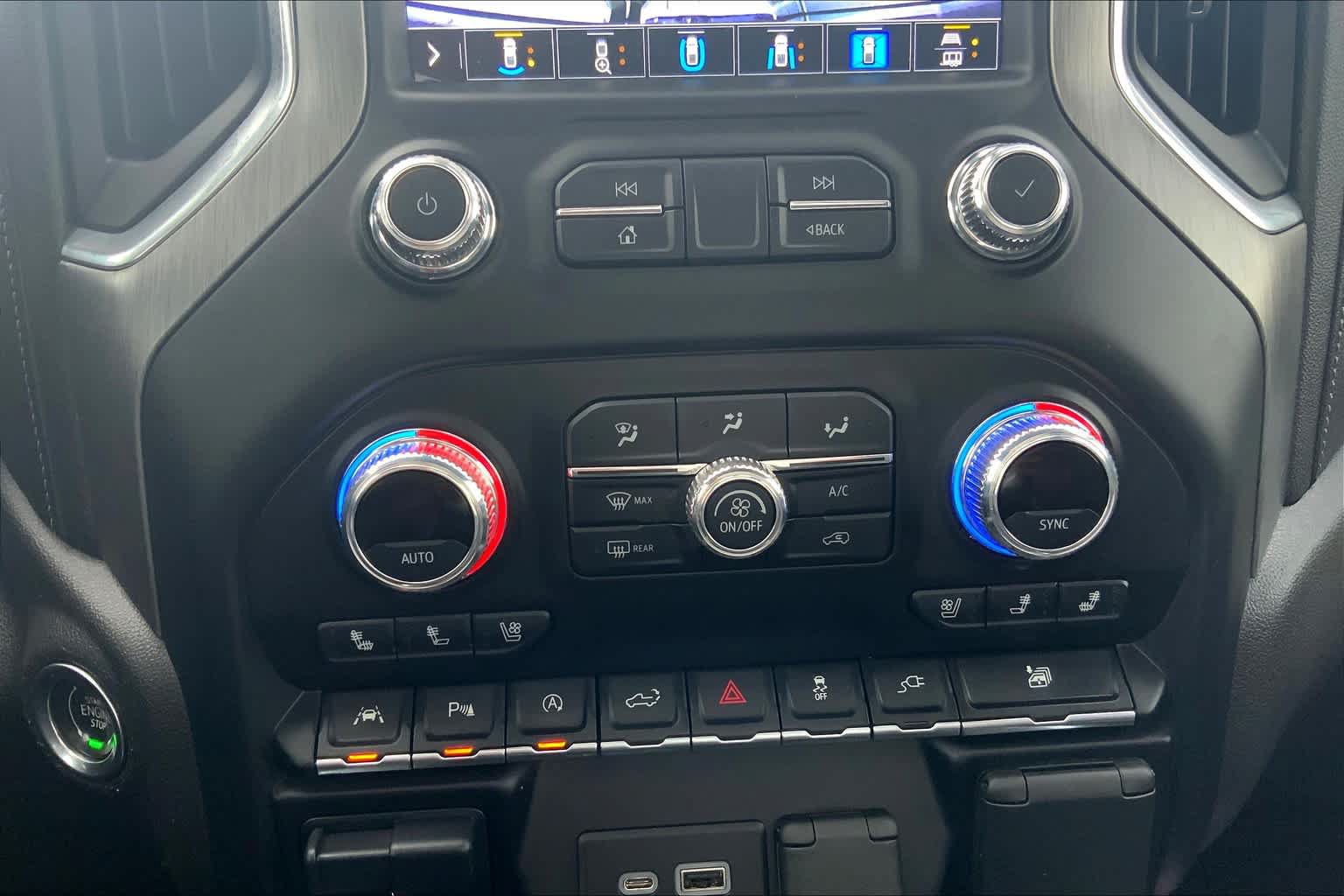 Used 2021 GMC Sierra 1500 Denali w/ Technology Package RWD image 31