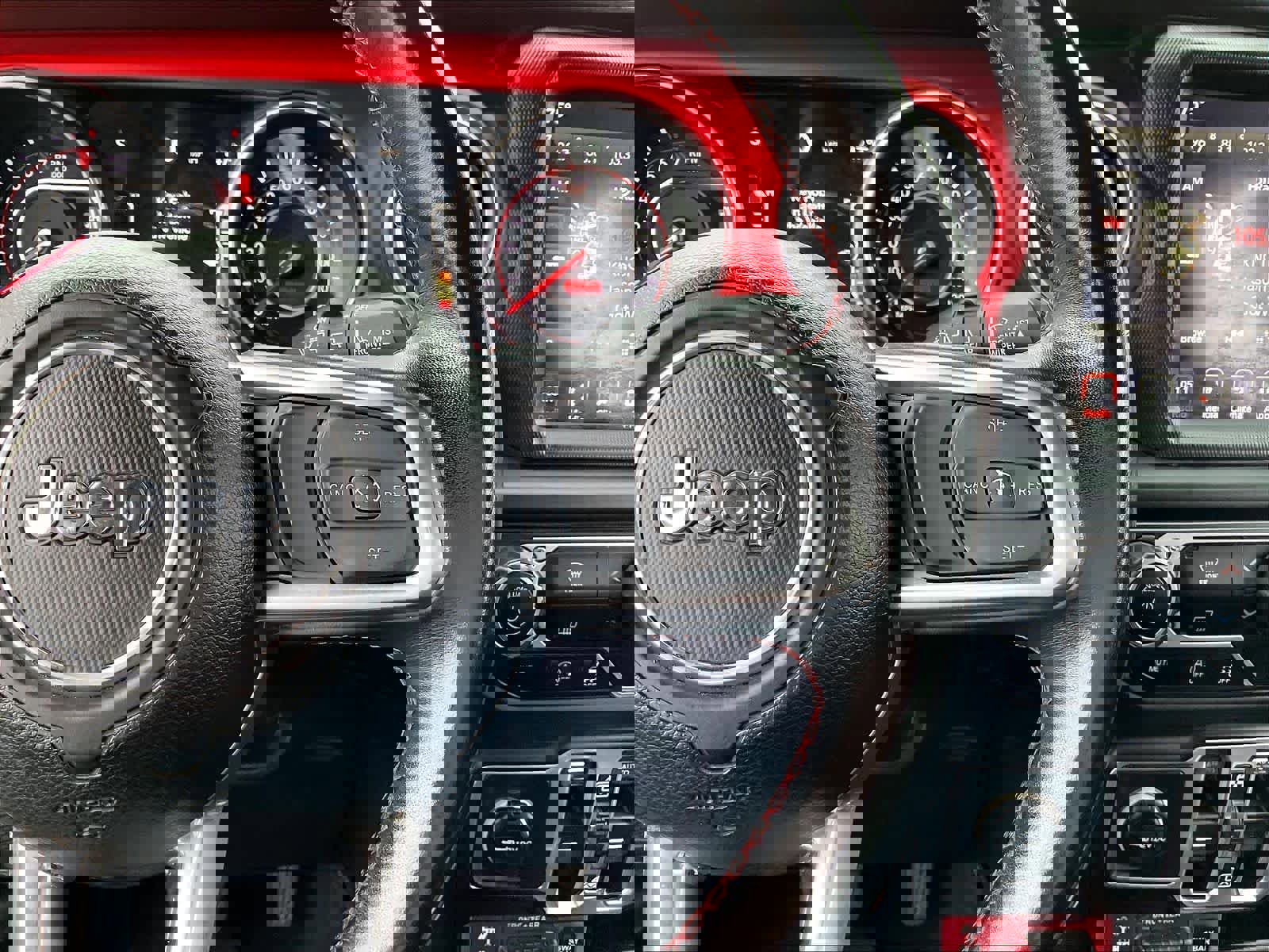 Used 2018 Jeep Wrangler Unlimited Rubicon image 19