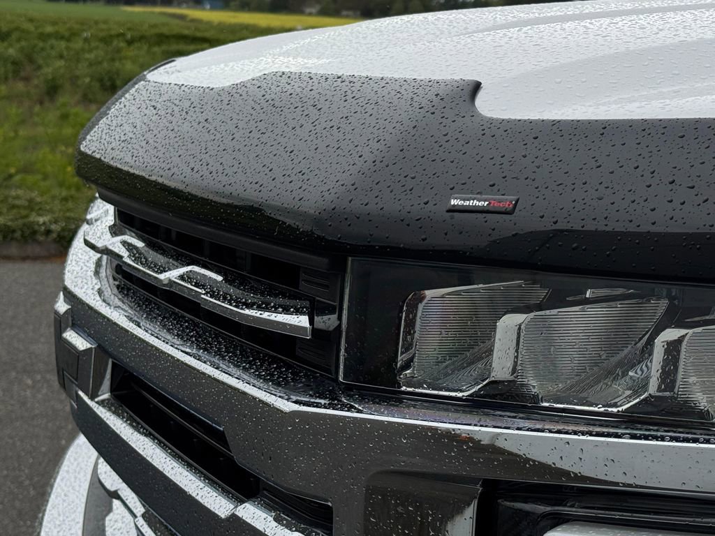 Used 2020 Chevrolet Silverado 1500 LTZ w/ Z71 Off-Road Package AWD/4WD image 32